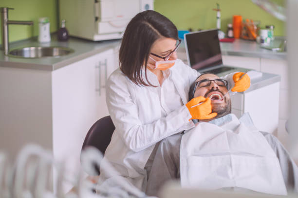 Best Weekend Emergency Dentist in Broad Brook, CT